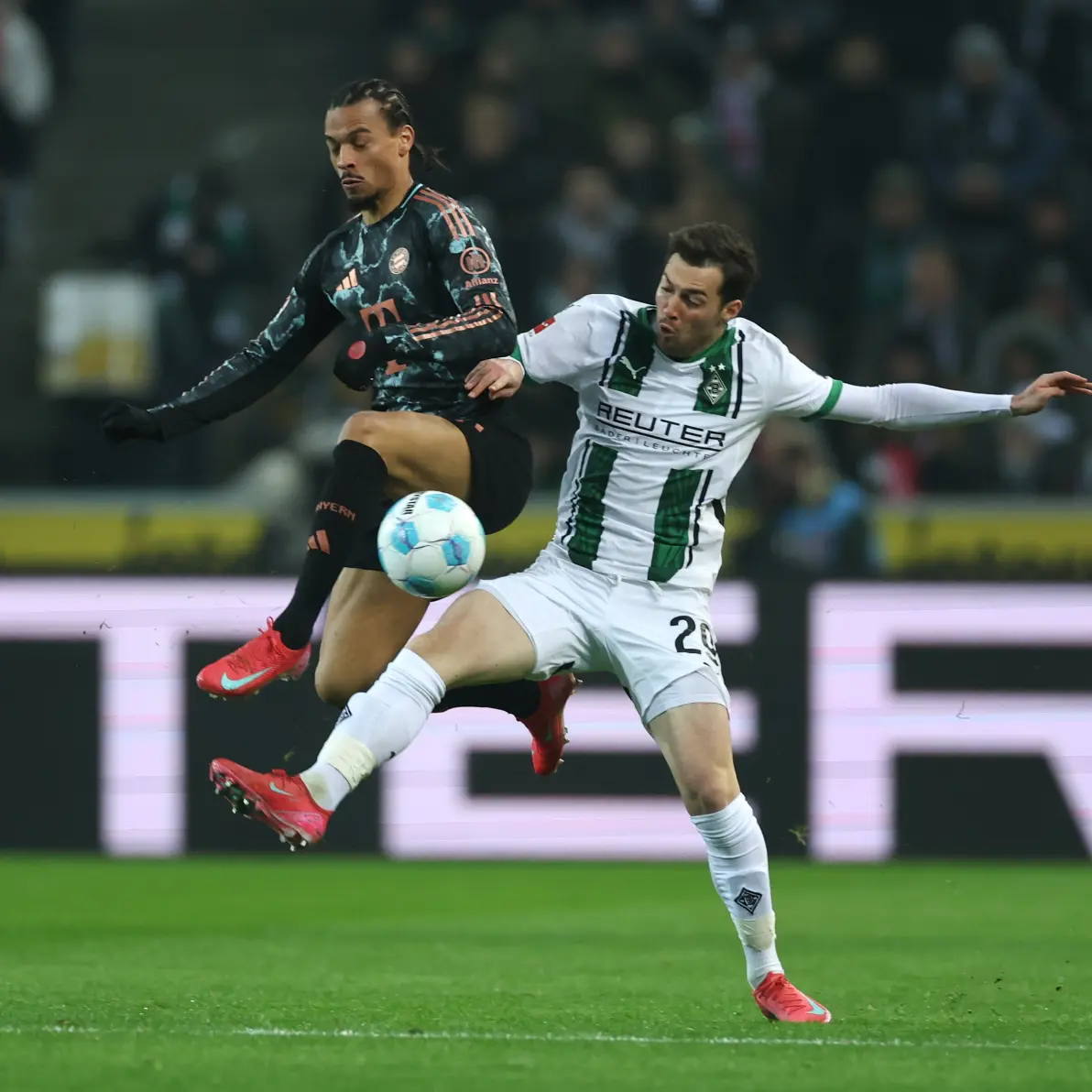 关于今晨门兴格拉德巴赫备战NBA常规赛，止住颓势细节流出，媒体盛赞，身体对抗强度拉满的信息-九游中文官网