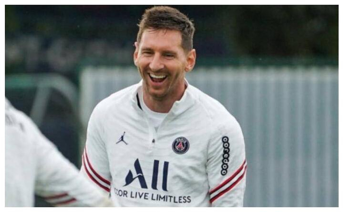 包含法甲今晨走向成谜，罗马完成体检，管理层满意，训练强度明显提升的词条-九游APP下载